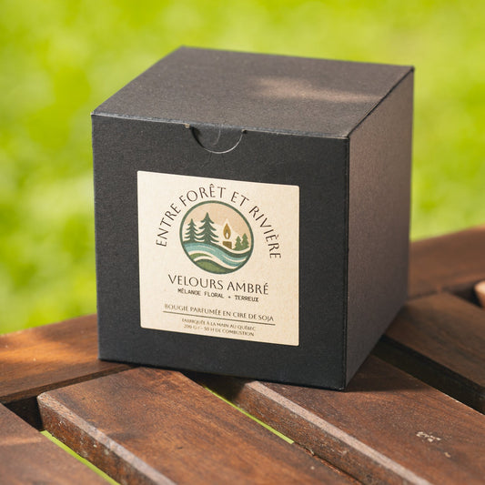 Bougie Velours Ambré • Cire de Soja Verre Ambré 8 oz • Fabriquée au Québec