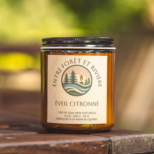Bougie Éveil Citronné • Cire de Soja Verre Ambré 8 oz • Fabriquée au Québec